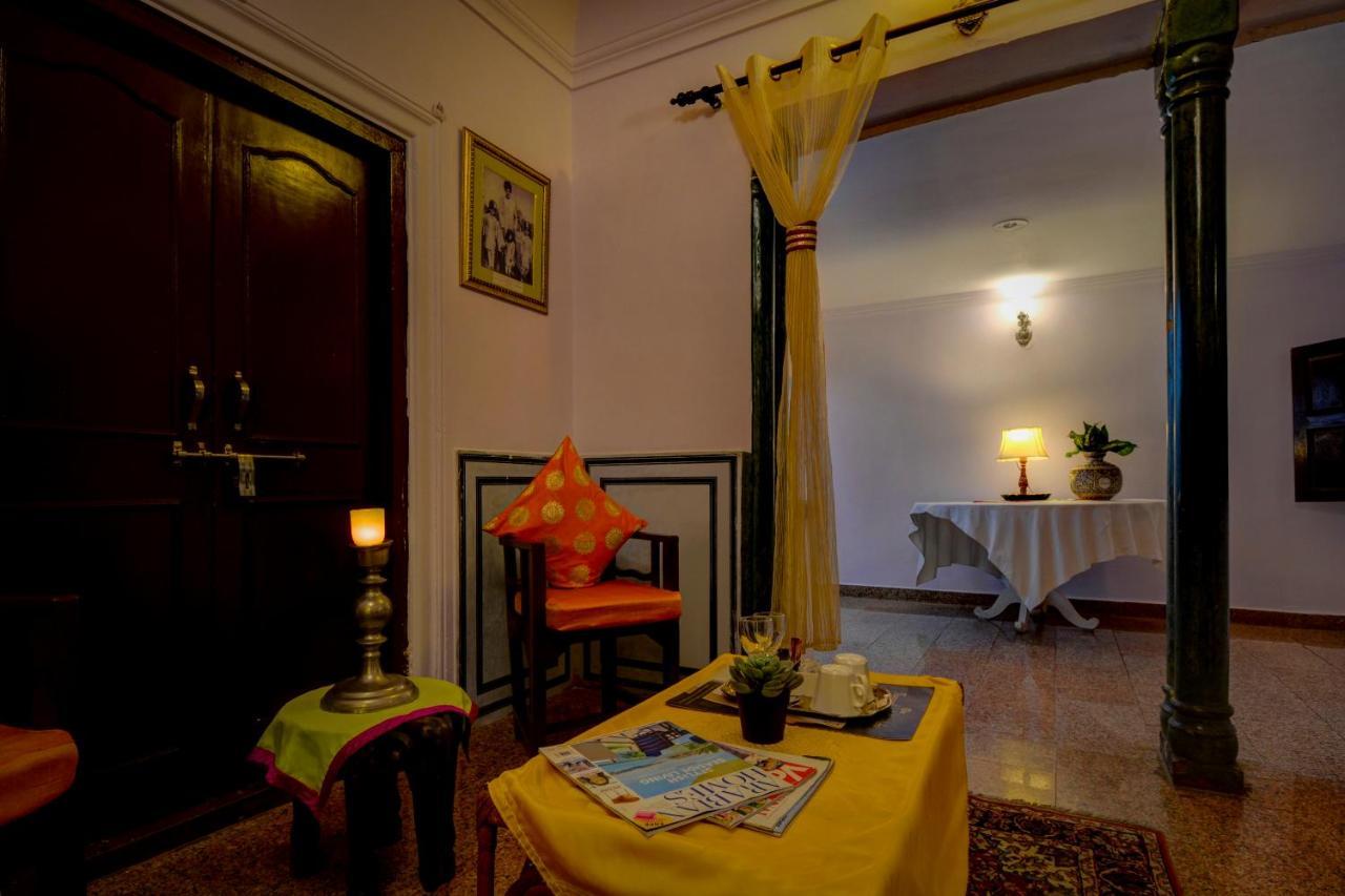 The Umaid Vilas Royal Heritage Haveli Jaipur Exterior photo
